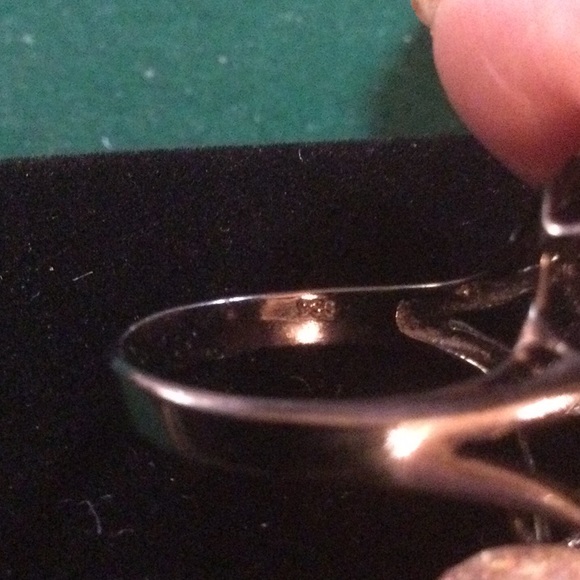 Genuine Black Opal Ring With Sapphires - Picture 7 of 11